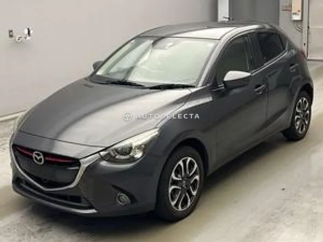 Mazda Demio 2015, auction grade R