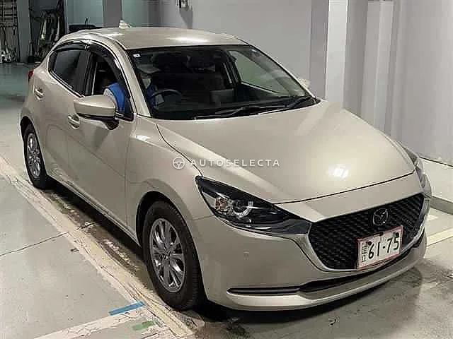 Mazda Demio 2023, auction grade 1