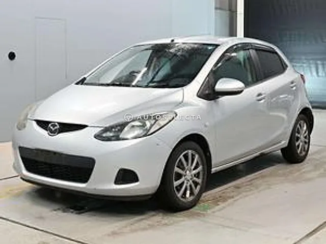 Mazda Demio 2008, auction grade 4