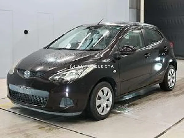 Mazda Demio 2010, auction grade 3.5