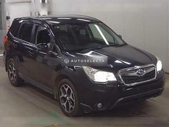 Subaru Forester 2013, auction grade R