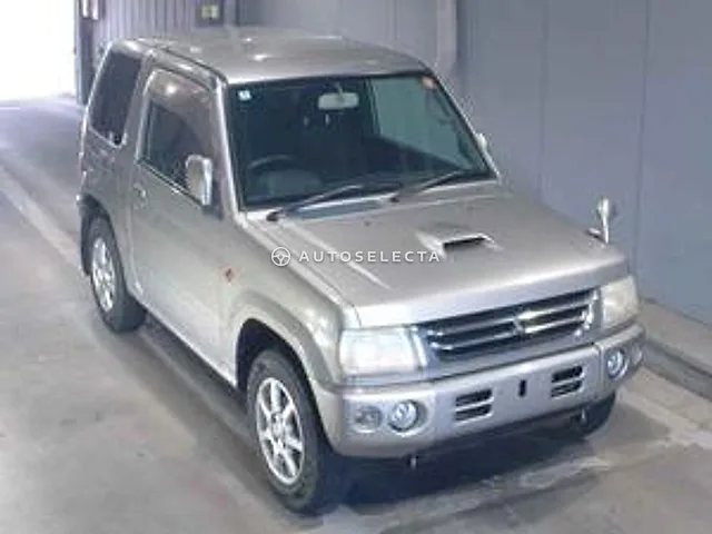 Mitsubishi Pajero Mini 2004, auction grade 3.5