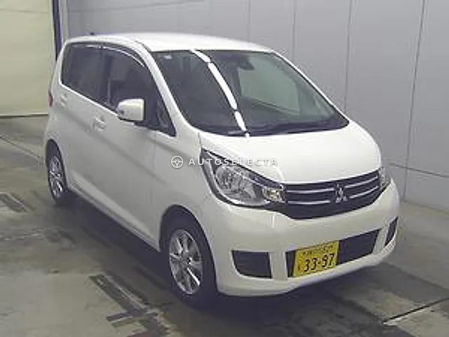 Mitsubishi eK Wagon 2016, auction grade 3.5