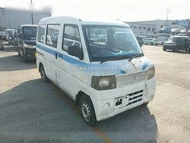 Mitsubishi Minicab Van 2001