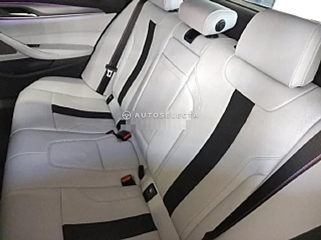 BMW M5 2021, auction grade 5