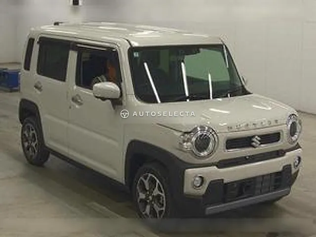 Suzuki Hustler 2025, auction grade R