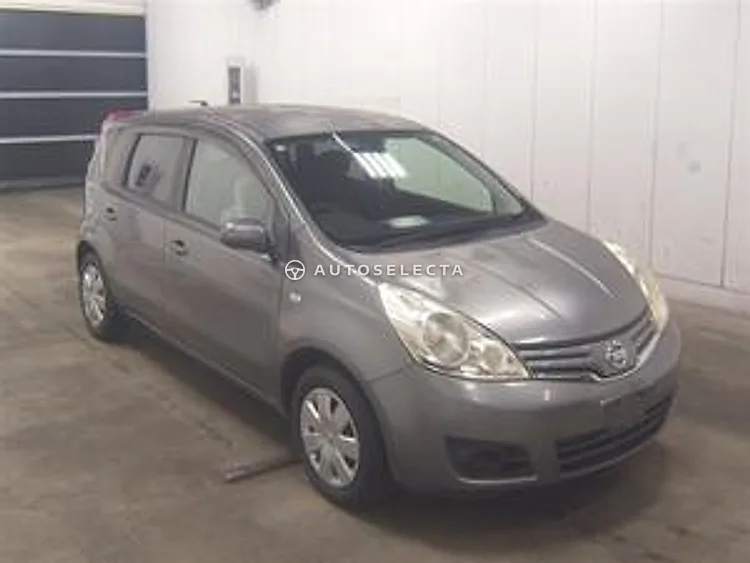 Nissan Note 2010, photo 1 of 1