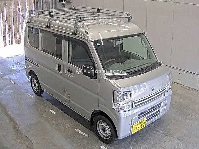 Suzuki Every Van 2022, auction grade 4