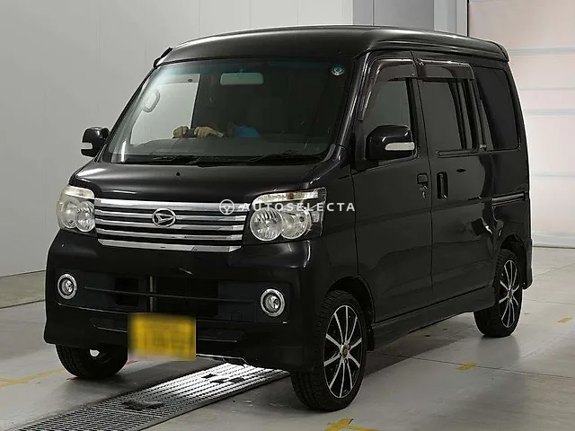 Daihatsu Atrai Wagon 2014, auction grade 3.5
