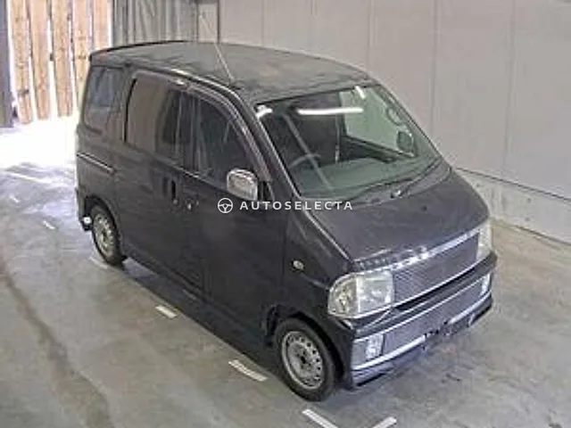 Daihatsu Atrai Wagon 2001, auction grade 3.5