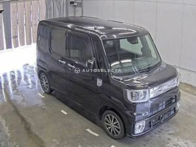 Daihatsu Wake 2018, auction grade 4