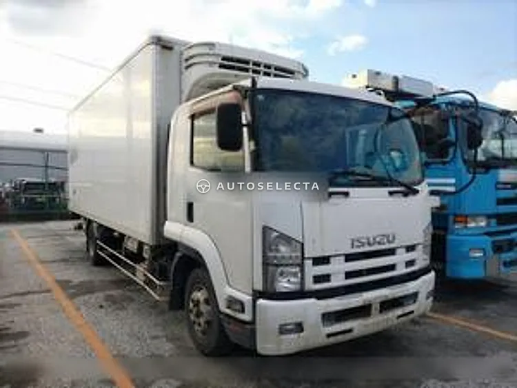 Isuzu Forward 2012, photo 1 of 1