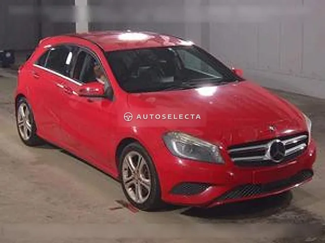 Mercedes-Benz A-Class 2014, auction grade 3