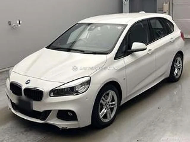 BMW 2 Series 2017, auction grade 4