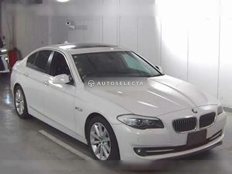 BMW 5 Series 2010, photo 1 of 1