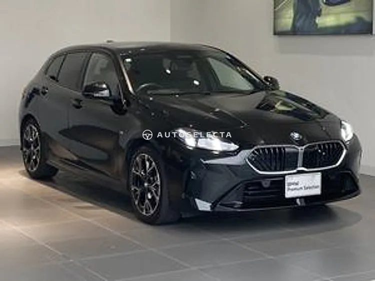 BMW 1 Series 2025, photo 1 of 1