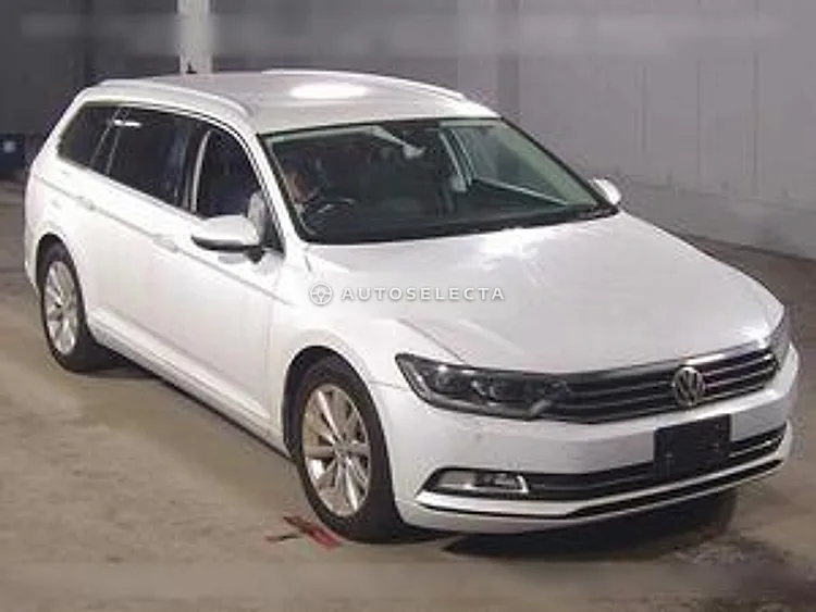 Volkswagen Passat Variant 2016, photo 1 of 6