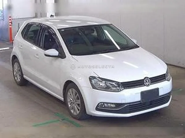 Volkswagen Polo 2015, auction grade 4