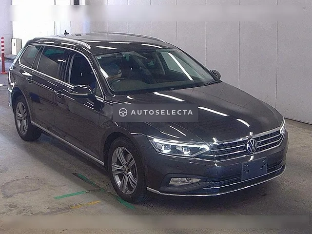 Volkswagen Passat Variant 2021, auction grade 4.5