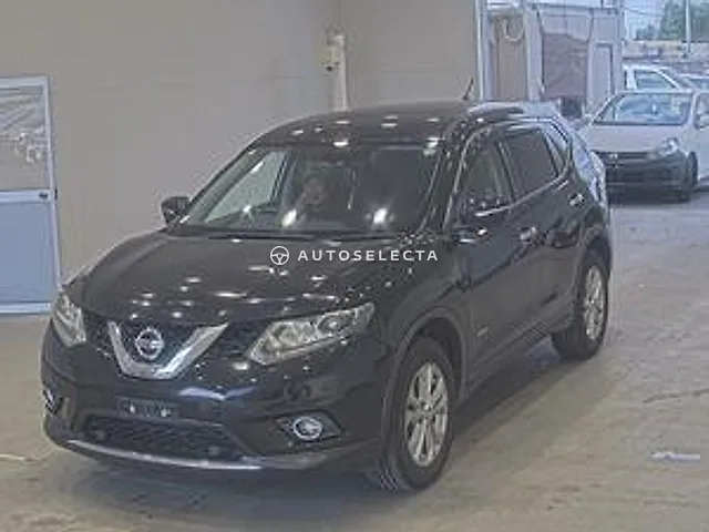 Nissan X-Trail 2015, auction grade 3.5
