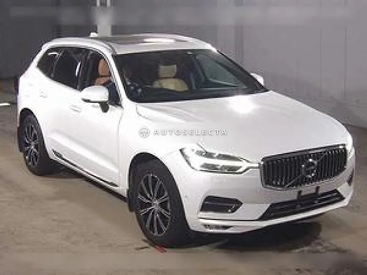 Volvo XC60 2017, photo 1 of 6