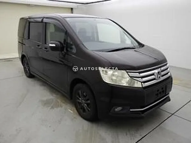 Honda Stepwgn 2012, auction grade R