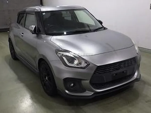 Suzuki Swift 2018, auction grade 4.5