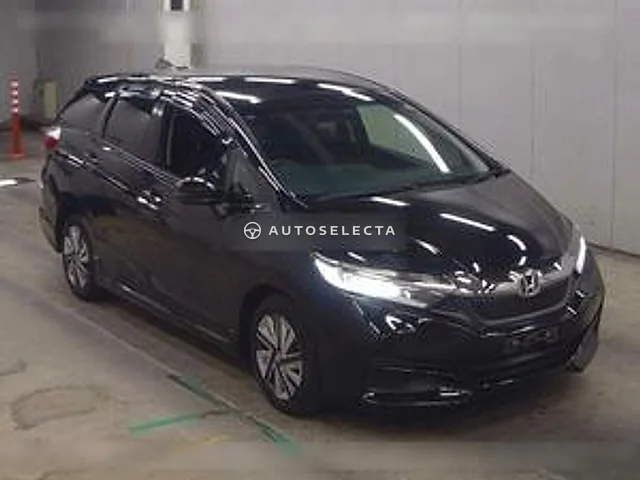 Honda Shuttle 2015, auction grade R