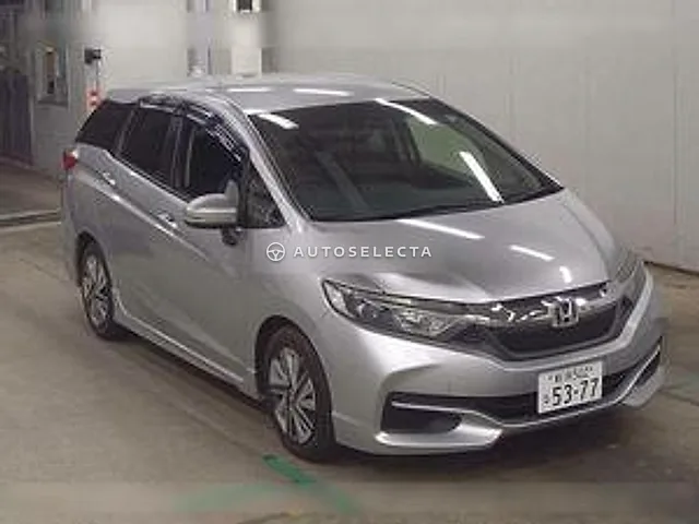 Honda Shuttle 2016, auction grade 3.5