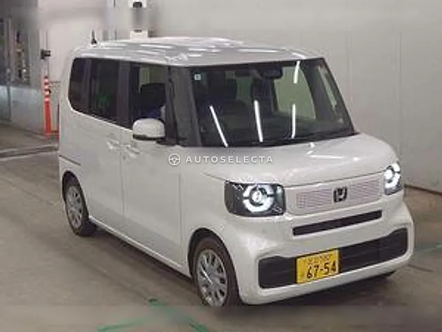 Honda N-BOX 2024, auction grade 5
