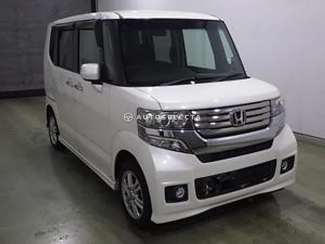 Honda N-BOX 2012, auction grade R