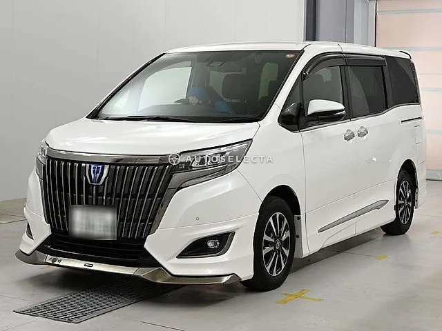 Toyota Esquire 2020, auction grade 3.5