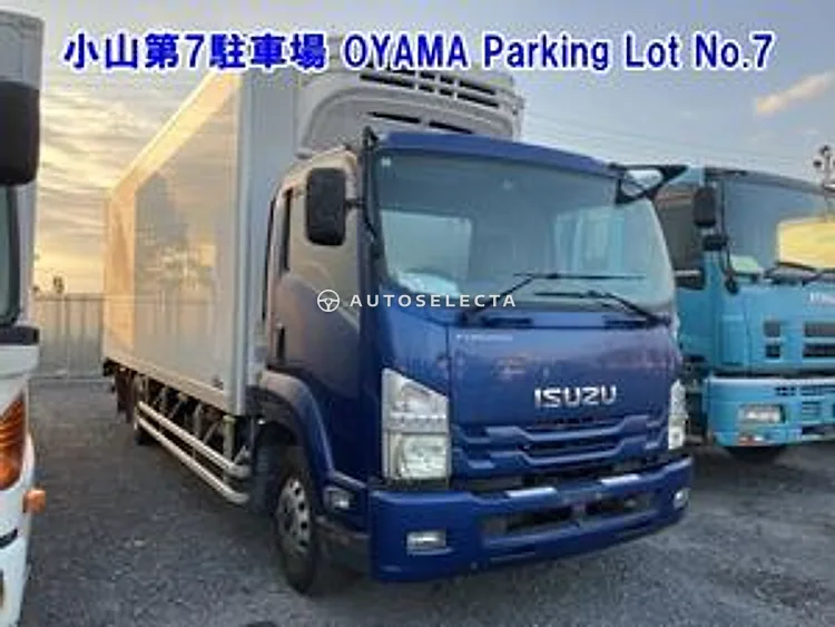 Isuzu Forward 2015, photo 1 of 1