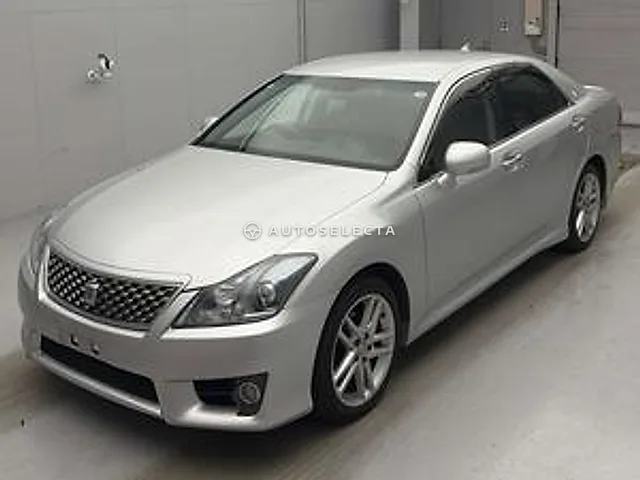 Toyota Crown 2010, auction grade RA