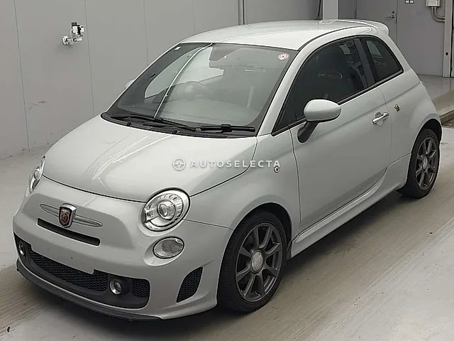 Fiat Abarth 500 2015, auction grade 4