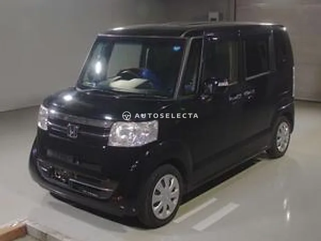 Honda N-BOX 2017, auction grade 4