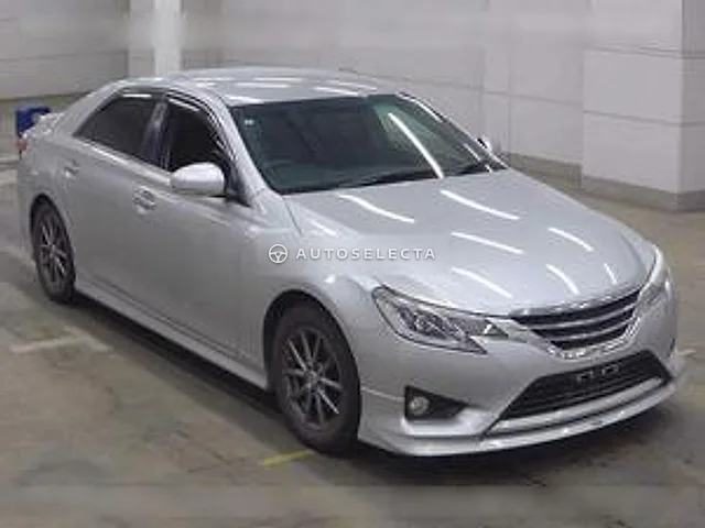 Toyota Mark X 2015, auction grade R
