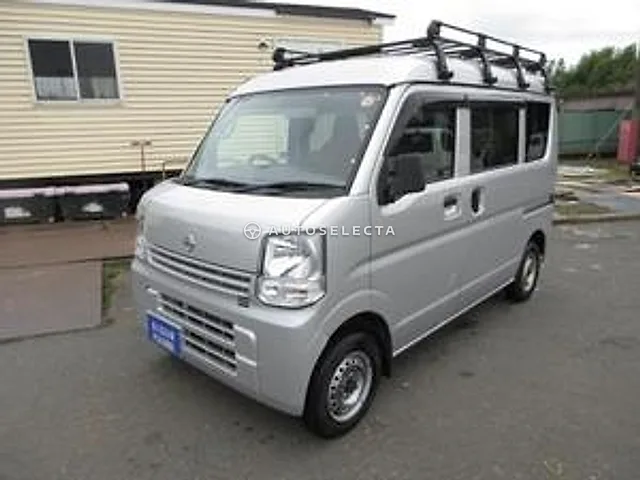 Nissan NV100 Clipper 2020, auction grade 3.5