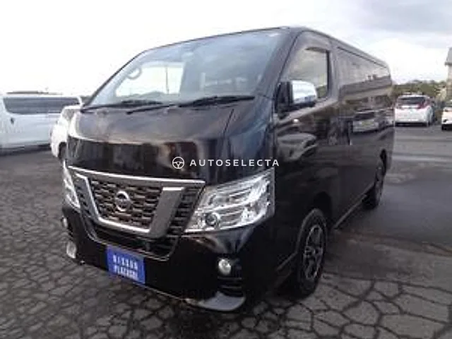 Nissan NV350 Caravan 2018, auction grade 3.5