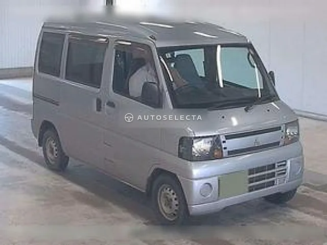 Mitsubishi Minicab Van 2011, auction grade 3.5