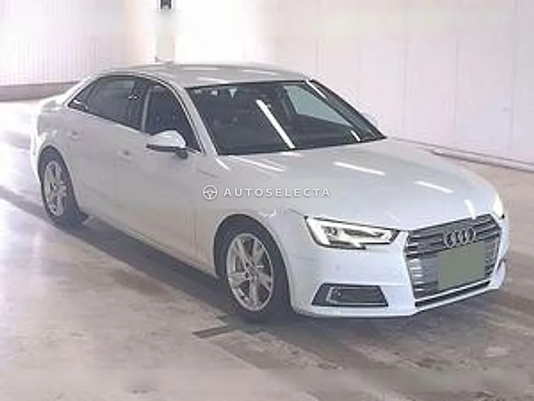 Audi A4 2018, photo 1 of 1