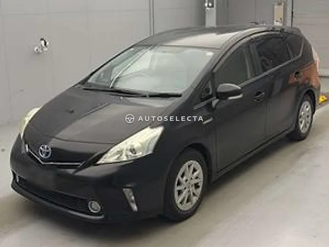 Toyota Prius Alpha 2012, auction grade 3.5