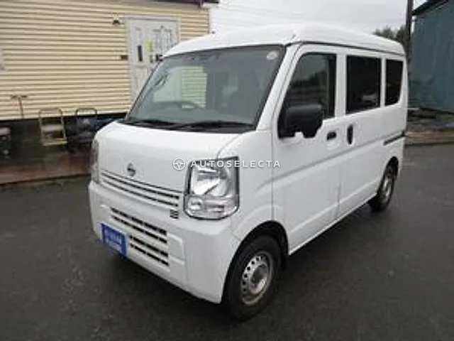 Nissan NV100 Clipper 2022, auction grade 3.5