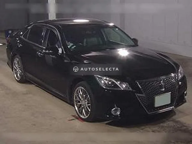 Toyota Crown 2013, auction grade 4
