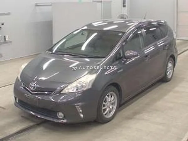Toyota Prius Alpha 2012, auction grade 3.5