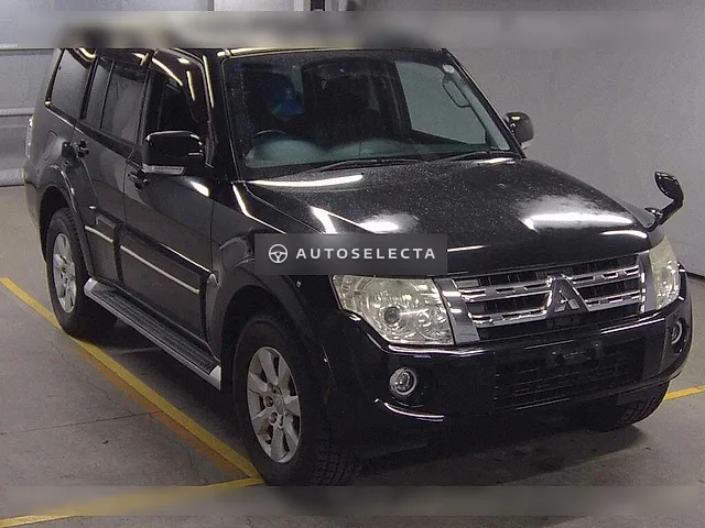 Mitsubishi Pajero 2012, auction grade 3