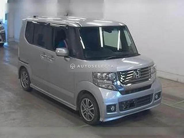 Honda N-BOX+ Custom 2014, auction grade 4
