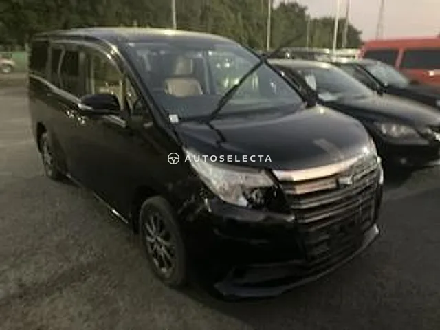 Toyota Noah 2017