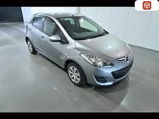 Mazda Demio 2013, auction grade 3