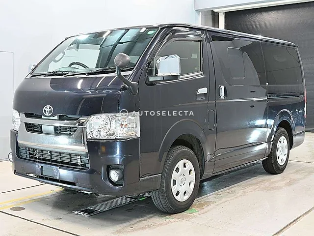 Toyota Hiace Van 2021, auction grade 3.5